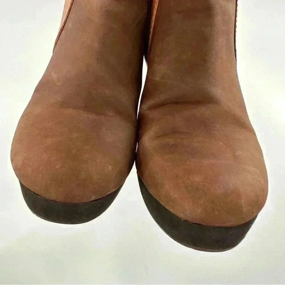 Tommy Bahamas Kishiko ankle booties 6 brown nubuck leather wedge platform boots - Picture 7 of 12